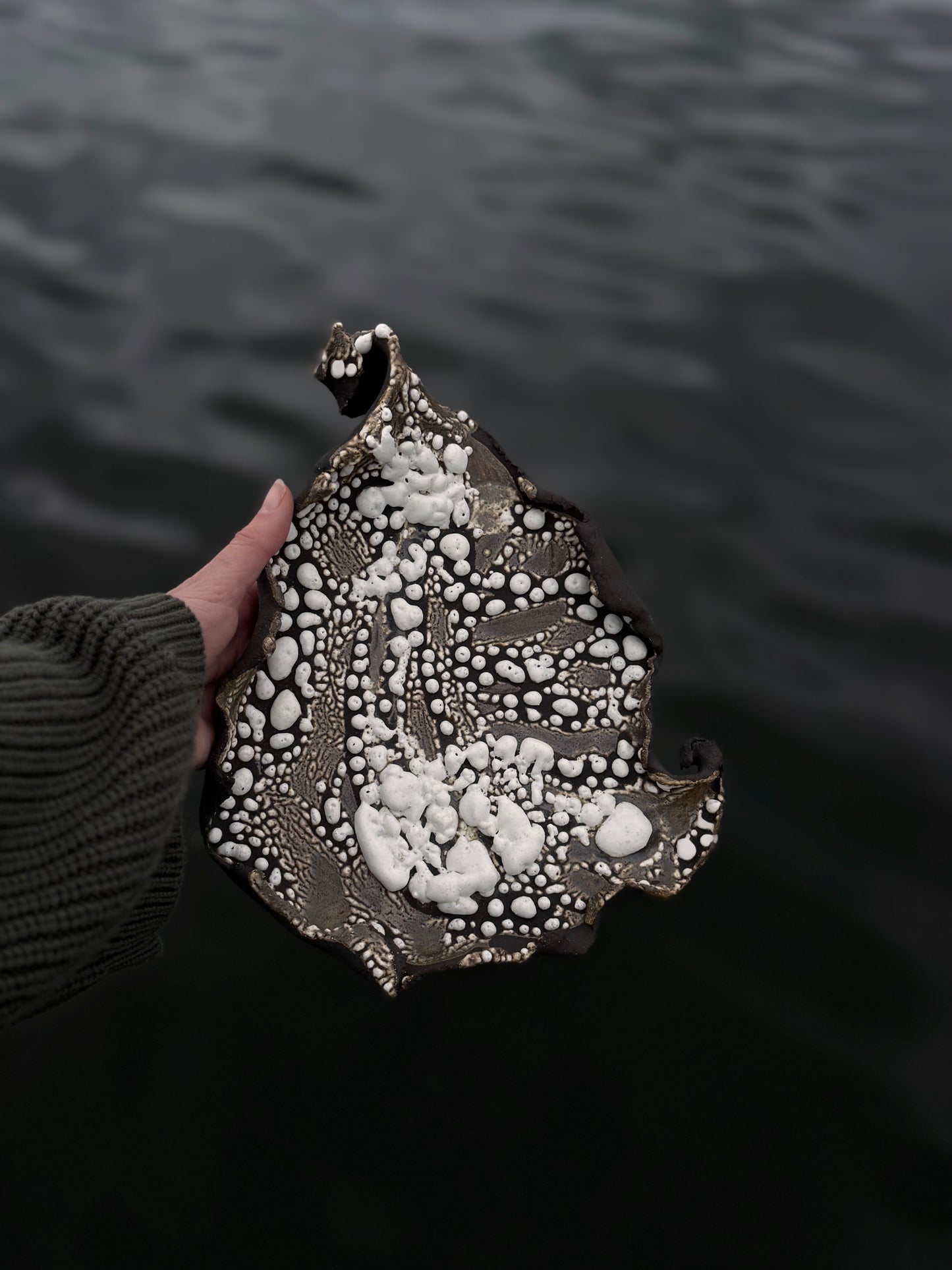 Fragments - wall hanging black UNIKA