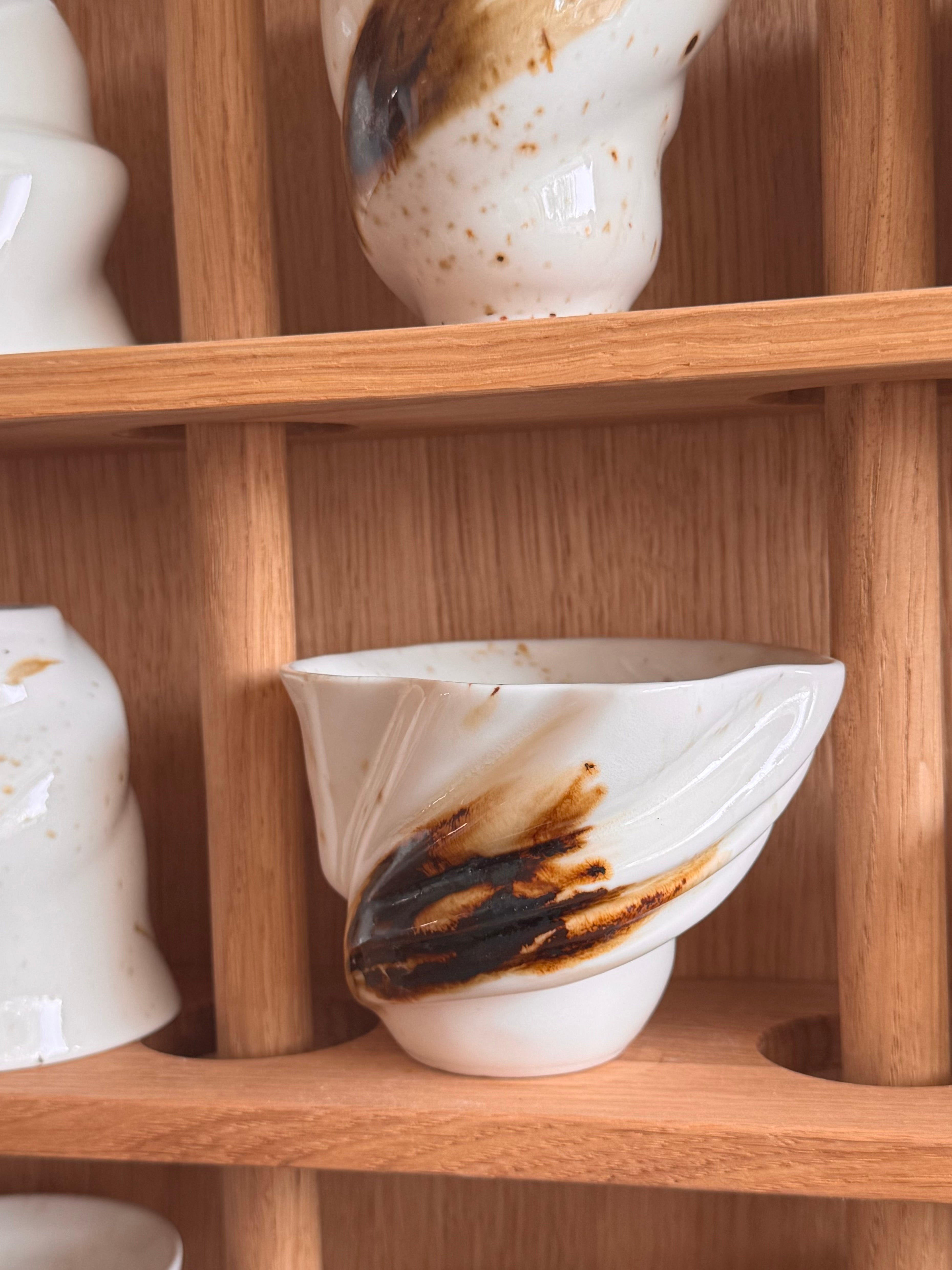 Swan cup black sun
