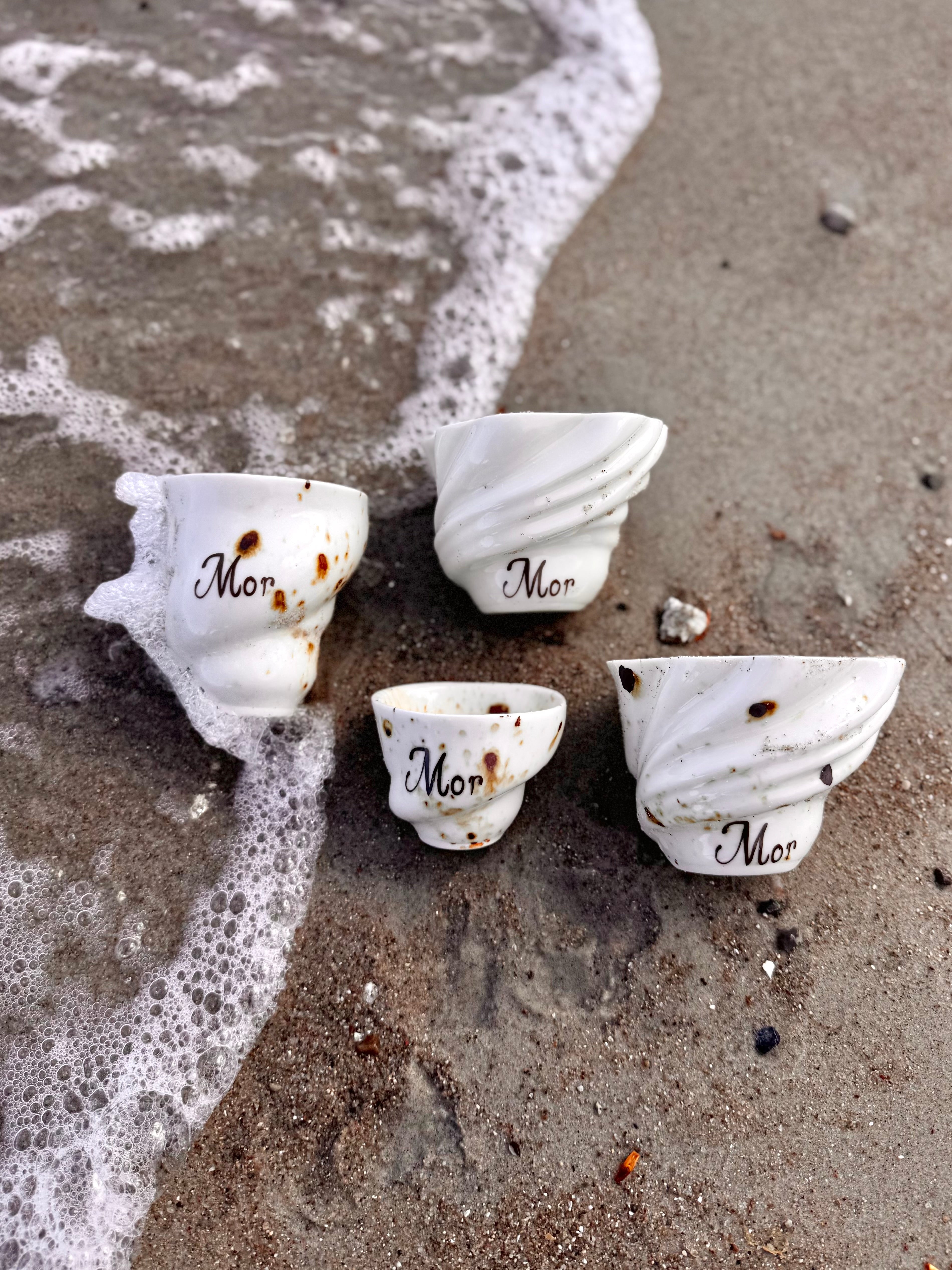 Mother cup