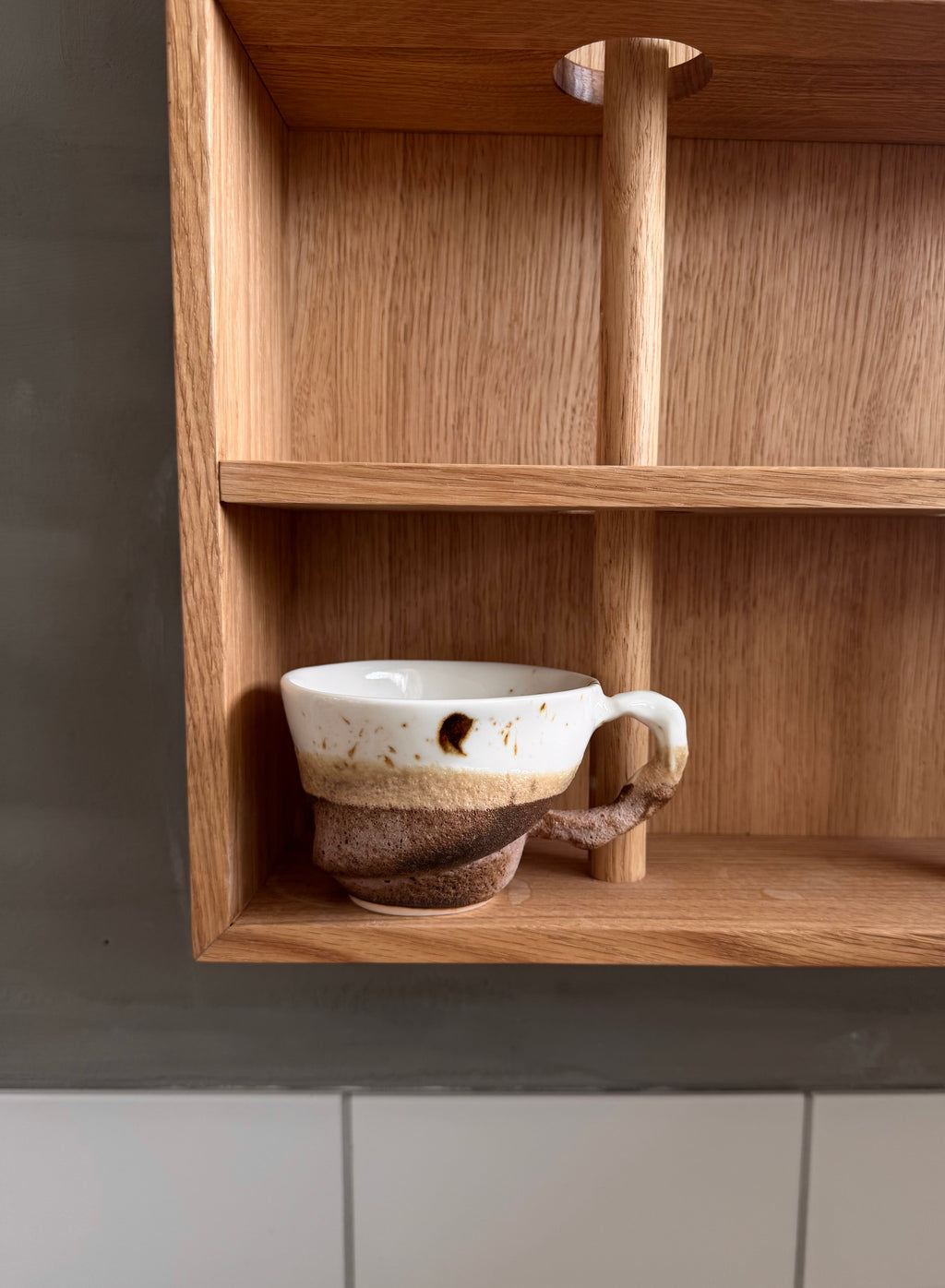 Sparrow Cup with handle