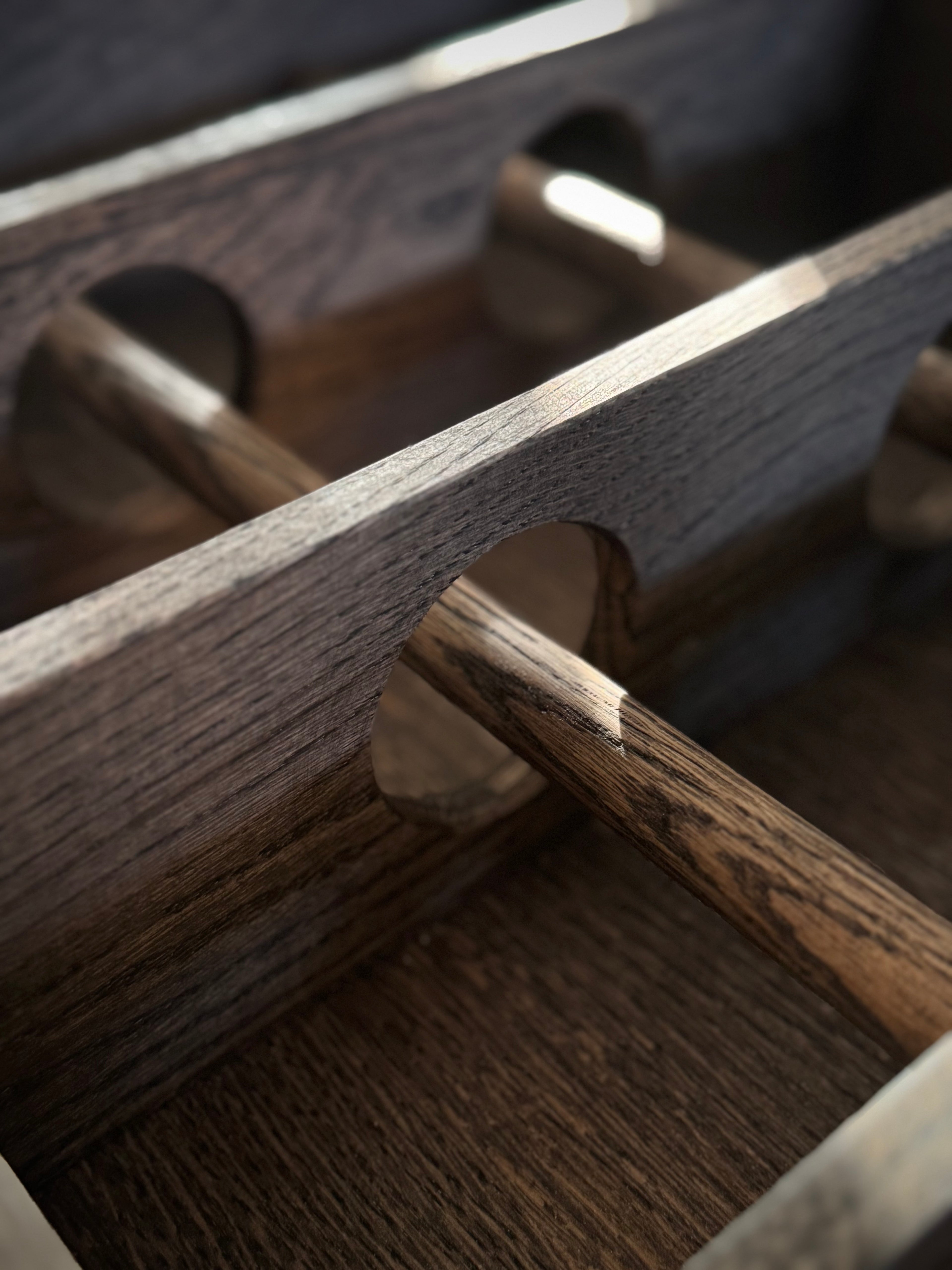 Kopreol - mørk eg med 12 rum