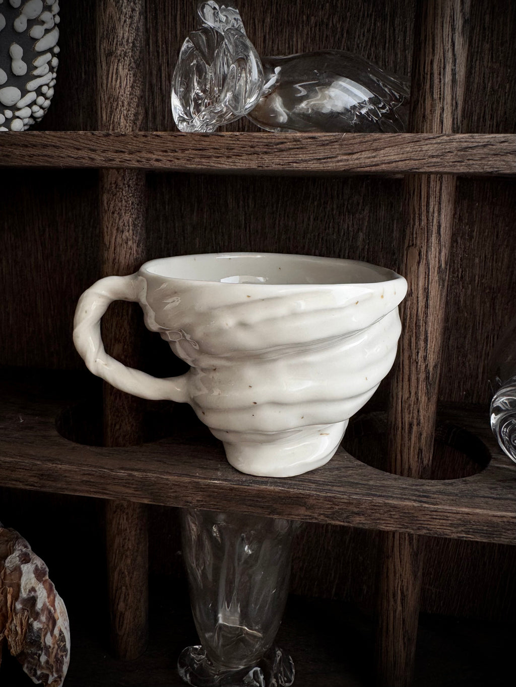 Sneglekop med hank blank - Lattekop