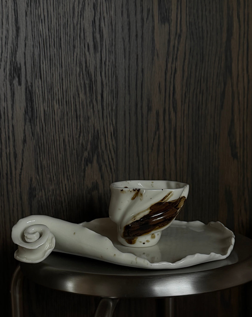 Swan cup black sun