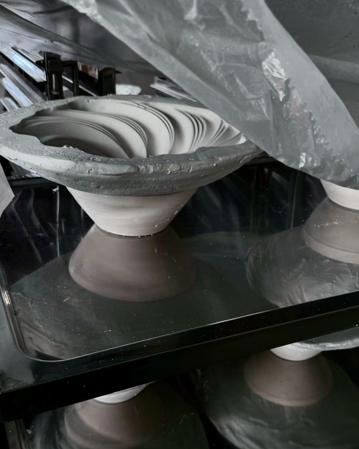Swan bowl