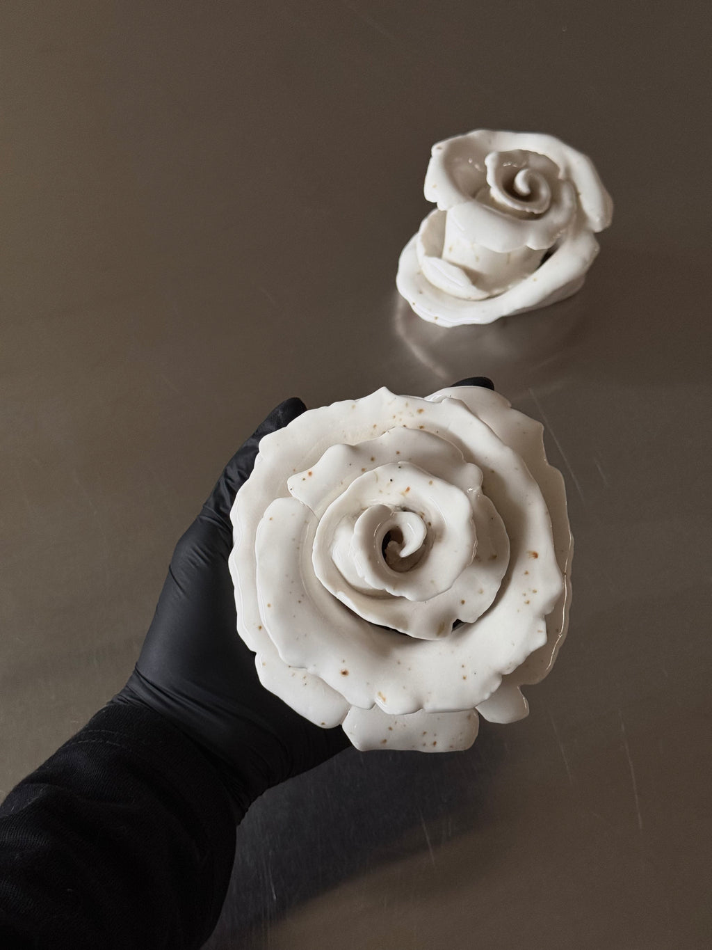 Flowers - Vægophæng UNIKA, sæt af 2 stk